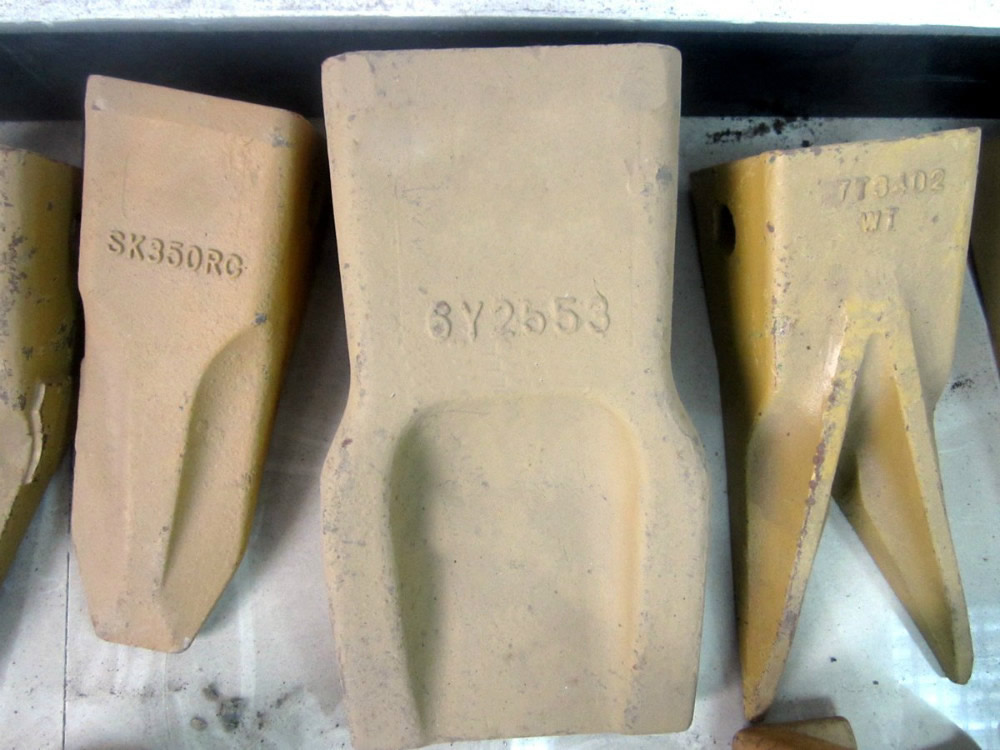 Excavadora-Dientes de cubo (1)