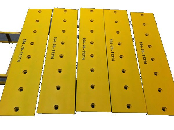 Komatsu D85 Dozer Blade Cutting Fuera 154-70-11314